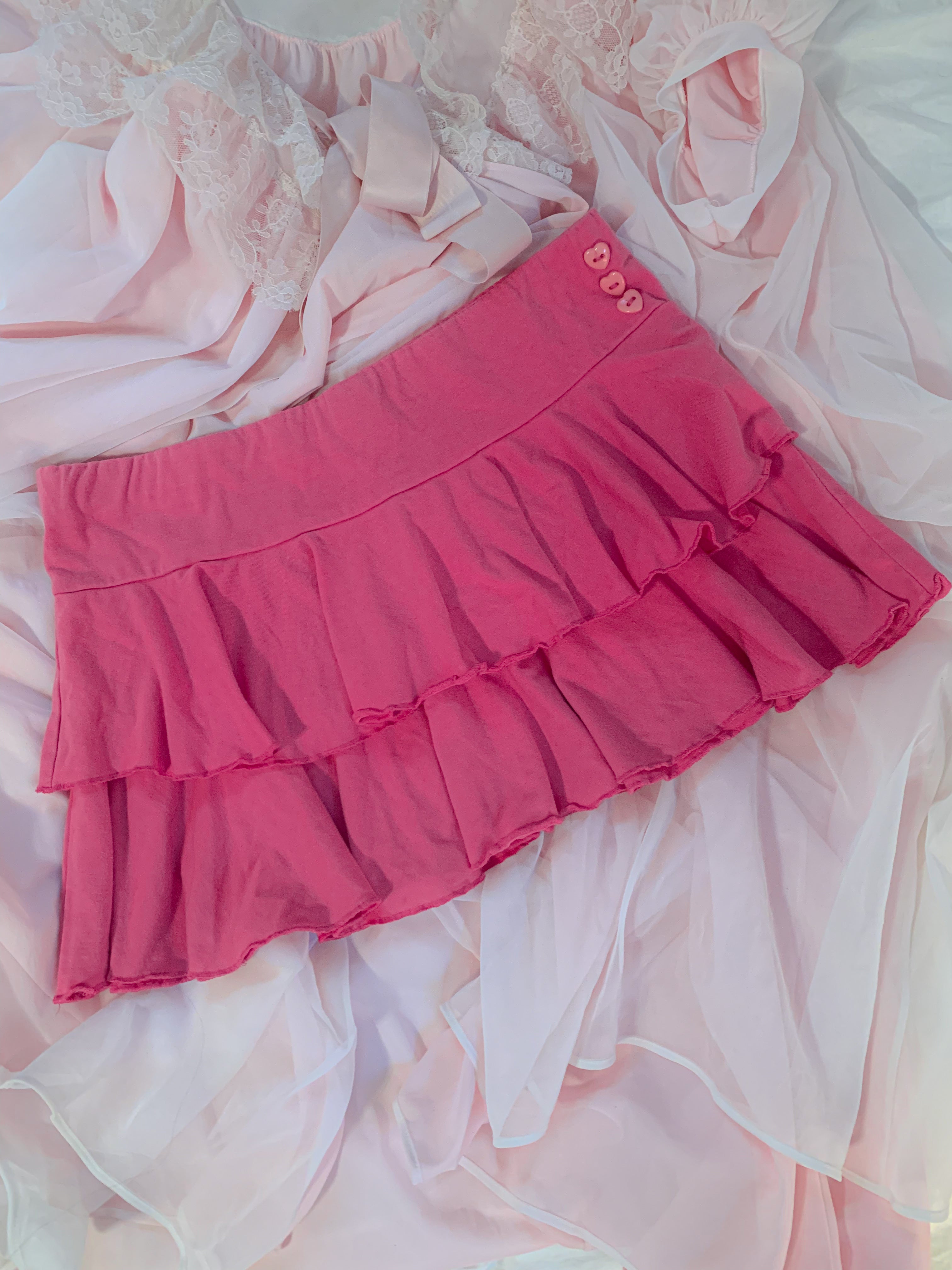 Pink ruffle miniskirt - Second hand